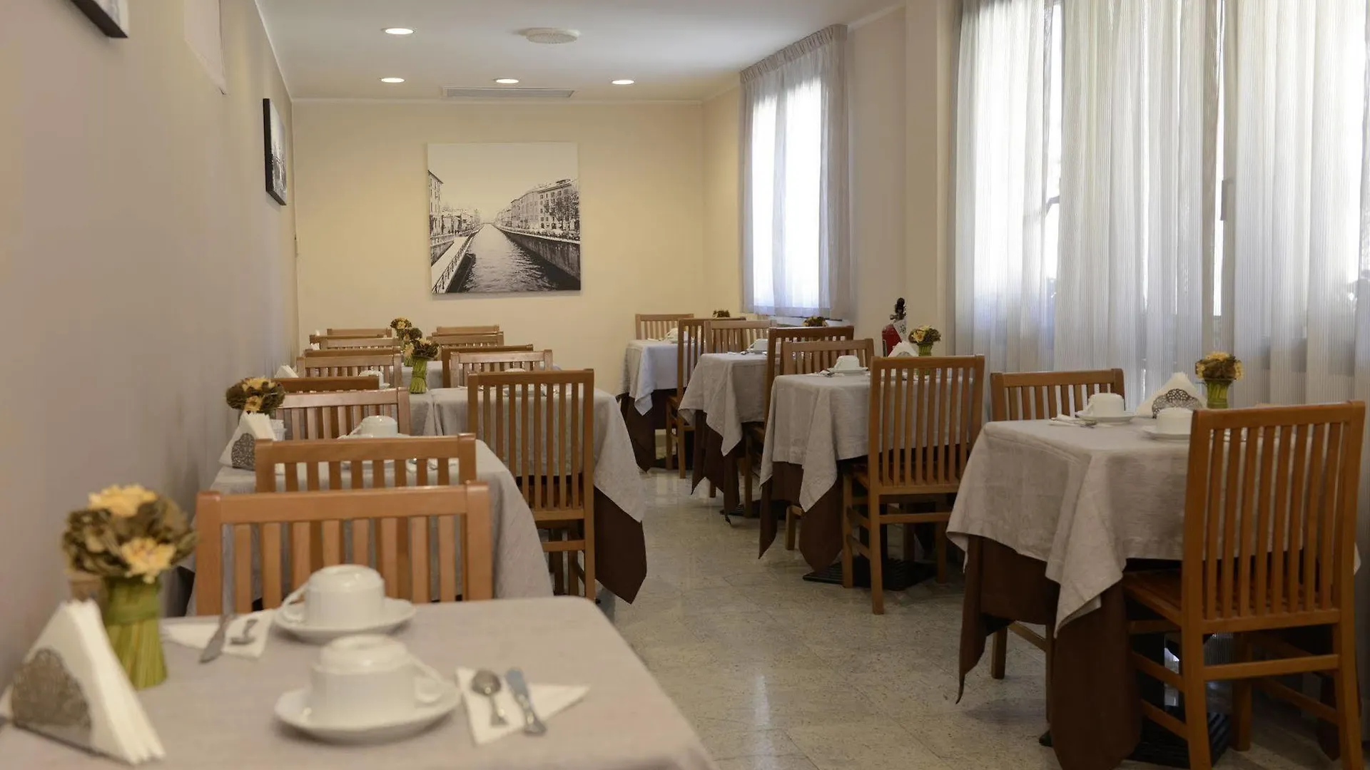 Hotel Florence Milano 3*,  İtalya