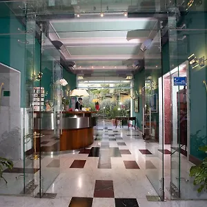 Ateneo Garden Palace Otel Roma