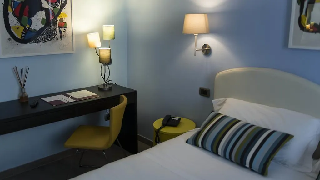 Hotel Florence Milano 3*, Milan Italy