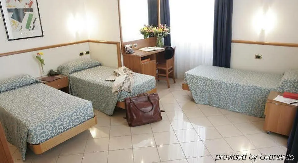 ***  Hotel Florence Milano Italy
